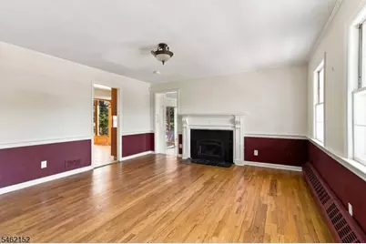 51 Valley View Ter, Wayne, NJ 07470 - Photo 5