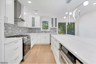 39 Woodcrest Rd, Parsippany, NJ 07005 - Photo 13