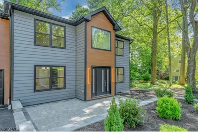 39 Woodcrest Rd, Parsippany, NJ 07005 - Photo 3