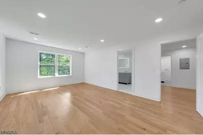 39 Woodcrest Rd, Parsippany, NJ 07005 - Photo 25