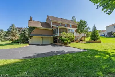 111 Carriage Hill Way, Branchburg Township, NJ 08853 - Photo 41