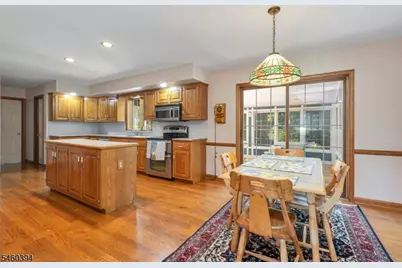 111 Carriage Hill Way, Branchburg Township, NJ 08853 - Photo 9