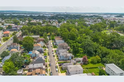 317 Mitchell Ave, Linden, NJ 07036 - Photo 21