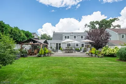 49 Meadow Ln, Bloomfield, NJ 07003 - Photo 29
