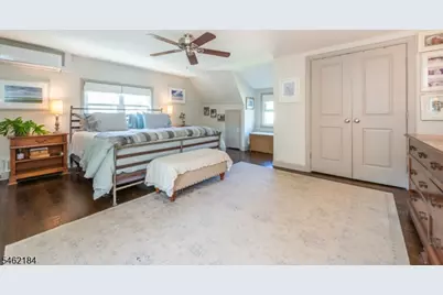 49 Meadow Ln, Bloomfield, NJ 07003 - Photo 13