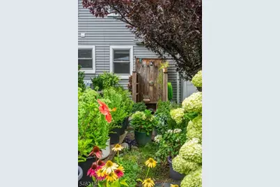 49 Meadow Ln, Bloomfield, NJ 07003 - Photo 25