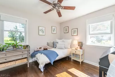 49 Meadow Ln, Bloomfield, NJ 07003 - Photo 11