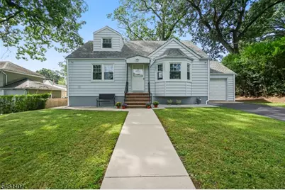 15 Oak Ridge Ave, Nutley, NJ 07110 - Photo 1