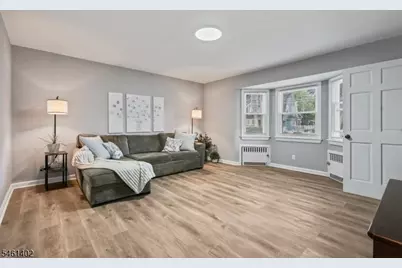 15 Oak Ridge Ave, Nutley, NJ 07110 - Photo 3