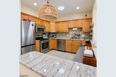 61 Jillian Blvd, Parsippany, NJ 07054 - Photo 3