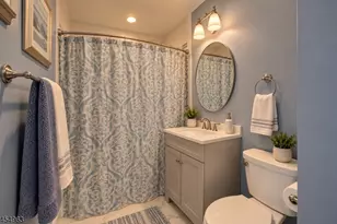 91 Lynwood Rd, Verona, NJ 07044 - Photo 9