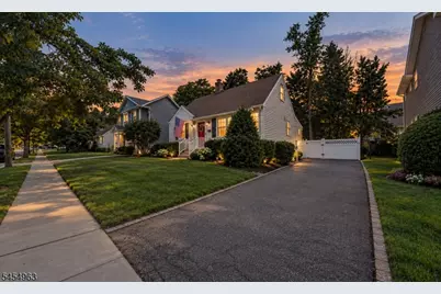 91 Lynwood Rd, Verona, NJ 07044 - Photo 3