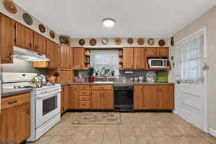 1449 Frances Ln, Plainfield, NJ 07062 - Photo 7