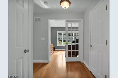 23 Meadow Dr, Little Falls Township, NJ 07424 - Photo 17