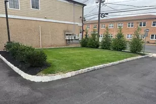 214 E Grove St, Westfield, NJ 07090 - Photo 5