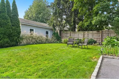 9 Greenfield Ave, Summit, NJ 07901 - Photo 19