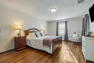 9 Canterbury Way, Morris Township, NJ 07960 - Photo 5