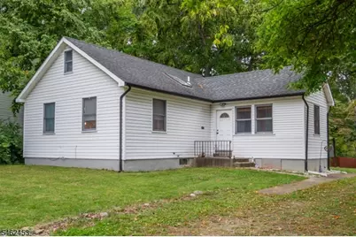 59 Voorhis Pl, Ringwood, NJ 07456 - Photo 1