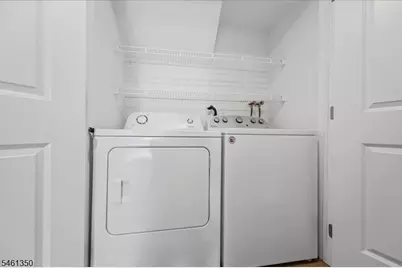 17 Londonderry Dr, Raritan Township, NJ 08822 - Photo 23