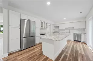 17 Londonderry Dr, Raritan Township, NJ 08822 - Photo 13