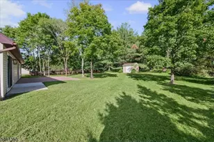 17 Londonderry Dr, Raritan Township, NJ 08822 - Photo 37