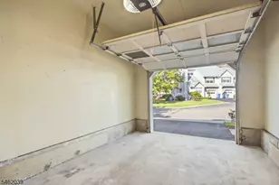 171 Salem Rd, North Brunswick Township, NJ 08902 - Photo 29