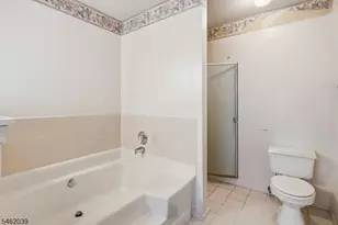 171 Salem Rd, North Brunswick Township, NJ 08902 - Photo 19