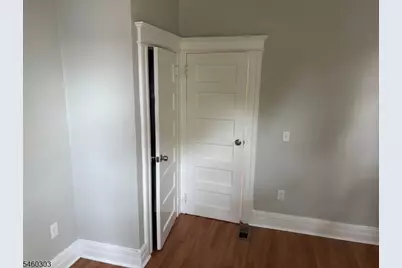 54 Chestnut St, East Orange, NJ 07018 - Photo 11
