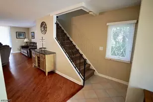 9F Dorado Dr, Morristown, NJ 07960 - Photo 5