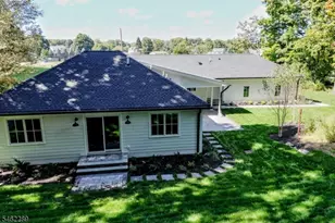 23 Melrose Ave, West Milford, NJ 07421 - Photo 15