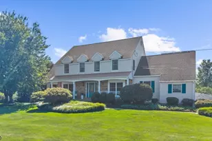 36 Kingsridge Rd, Kingwood Township, NJ 08825 - Photo 3