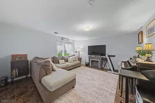 61 Henry St, Elmwood Park, NJ 07407 - Photo 7