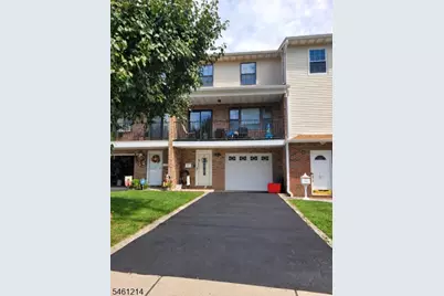 61 Henry St, Elmwood Park, NJ 07407 - Photo 1