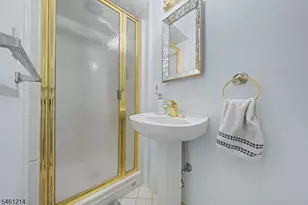 61 Henry St, Elmwood Park, NJ 07407 - Photo 11