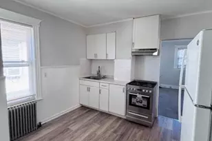 64 Ave C, Lodi, NJ 07644 - Photo 3