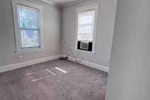 64 Ave C, Lodi, NJ 07644 - Photo 5