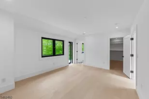 809 W Shore Dr, Kinnelon, NJ 07405 - Photo 37