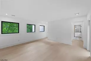 809 W Shore Dr, Kinnelon, NJ 07405 - Photo 39
