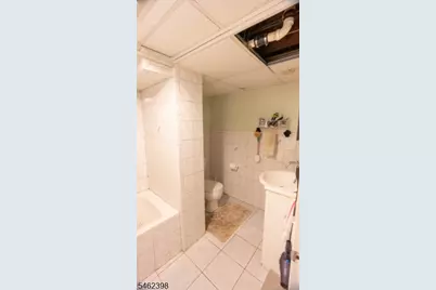 231 Globe Ave, Union Township, NJ 07083 - Photo 27