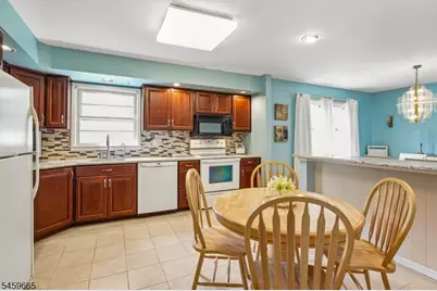 25 Manchester Drive, Westfield, NJ 07090 - Photo 13