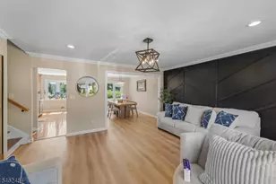 5 Sumutka Ct, Carteret, NJ 07008 - Photo 11