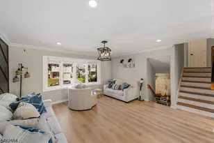 5 Sumutka Ct, Carteret, NJ 07008 - Photo 15