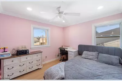 5 Sumutka Ct, Carteret, NJ 07008 - Photo 19