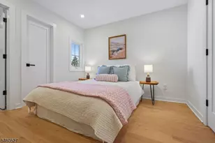 39 Walnut Crescent, Montclair, NJ 07042 - Photo 23