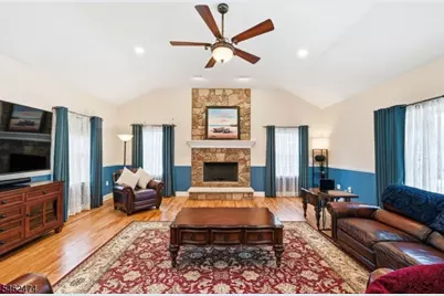 58 Leslie Dr, West Milford, NJ 07480 - Photo 13