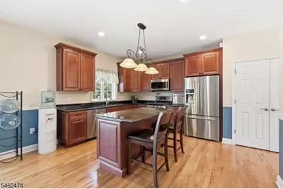 58 Leslie Dr, West Milford, NJ 07480 - Photo 9
