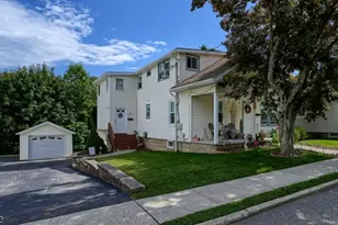 14 Pearl St, Bloomingdale, NJ 07403 - Photo 1
