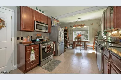 14 Pearl St, Bloomingdale, NJ 07403 - Photo 7