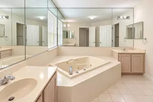 16 Wilmbelton Ct, Edison, NJ 08820 - Photo 11