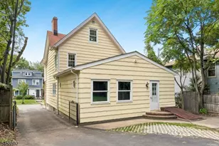 11 Wittkop Pl, Millburn, NJ 07041 - Photo 31